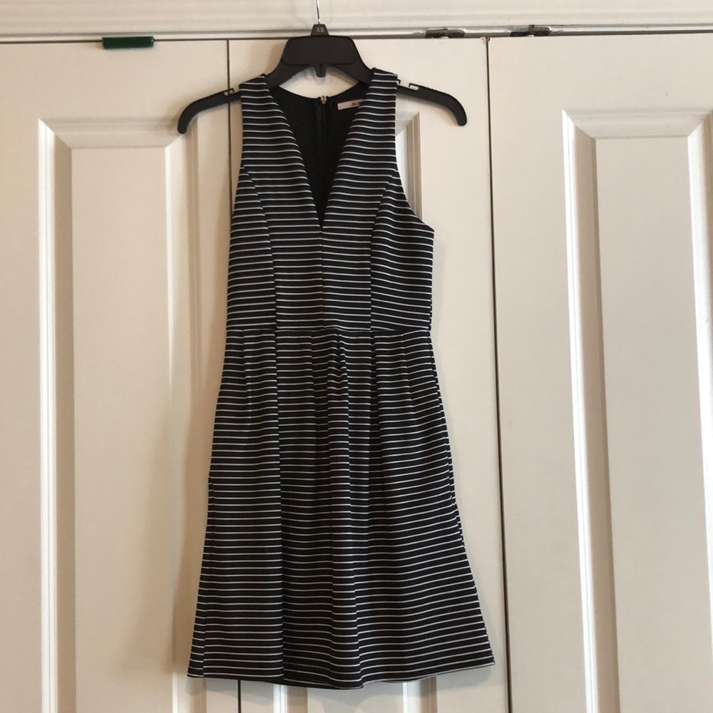 Black/White striped dress - size XS
